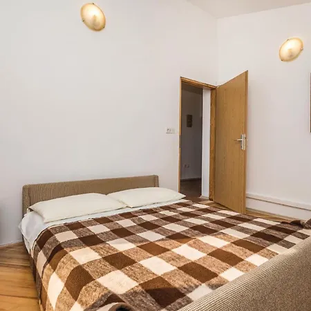 3 Bedroom Cozy In * Supetarska Draga